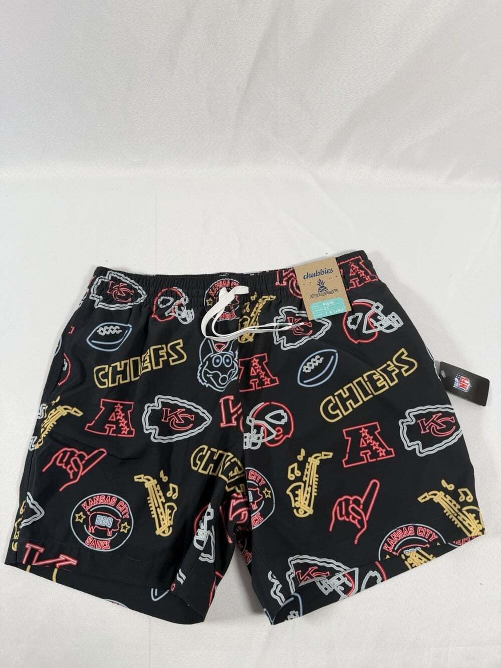 NWT Chubbies Kansas City Chiefs Neon 5.5" Classic Lined Swim Trunks Men’s Sz M